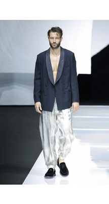 Giorgio Armani Spring 2019 Menswear / Джорджо Армани Весна Лето 2019 Мужская Неделя Моды в Милане